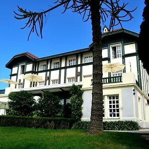 Carolinas Garden 3* Santander