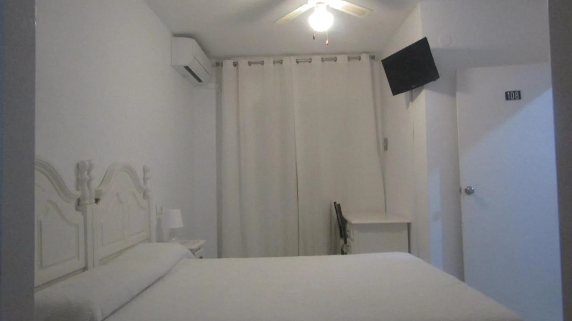 Pensionat Hostal Andalucia Almuñécar
